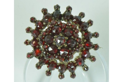 Granatbrosche Brosche mit Granate Granatsteine garnet brooch Tracht vergoldet 