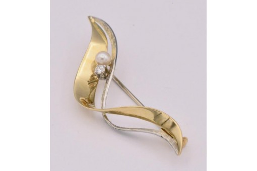 Brosche Nadel mit Perle und Brillant Diamond 0,06 ct. in 18 Kt. 750 Gold brooch