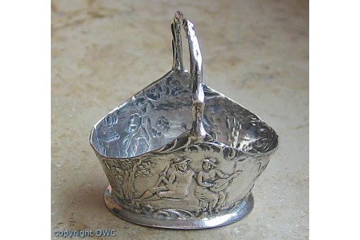 Korb Schale in 800 er Silber Miniatur Jugendstil Pärchen Motiv Szene Antik 