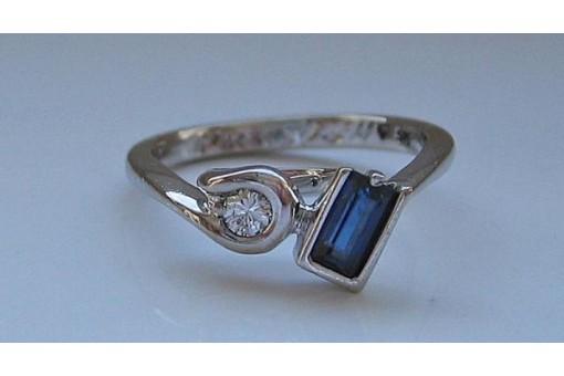 Ring mit Brillant Diamant Saphire Safir Marke Christian Bauer in 585 er Gold 51