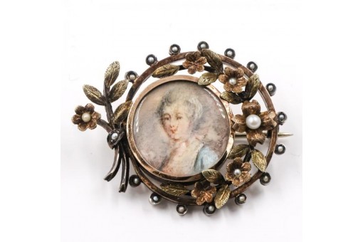 Brosche Jugendstil Miniaturmalerei Portrait mit Perlen Silber vergoldet brooch