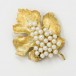 Brosche mit 28 Zuchtperlen Perlen Pearl Perl in 585 14Kt Gold Traubenblatt 
