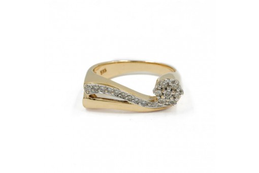 Ring mit 15 Brillanten Diamanten 0,25 ct. in 14 Kt. 585 Gold Gr. 54