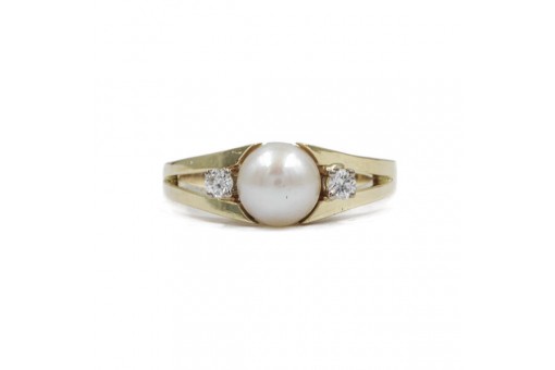 Ring mit Perle und 2 Brillanten Diamanten 0,10 ct. in 14 Kt. 585 Gold Gr. 54