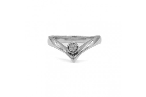 Ring mit Altschliffdiamant 0,15 ct. antik in 18 Kt. 750 Weißgold Gr. 61
