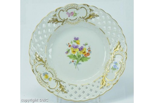 Teller original Marken Meissen durchbrochener Rand Dekor bunte Blume .