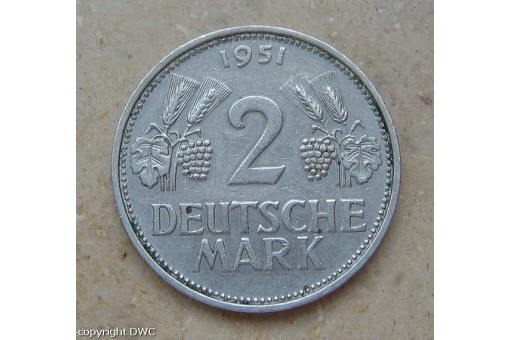 Coin Münze 2 DM Trauben und Ähren 1951 F Cu.Ni. Jäger 386 Nr. 9267