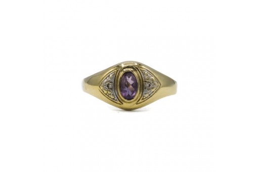 Ring mit Amethyst und 2 Diamanten in 8 Kt. 333 Gold Gr. 58