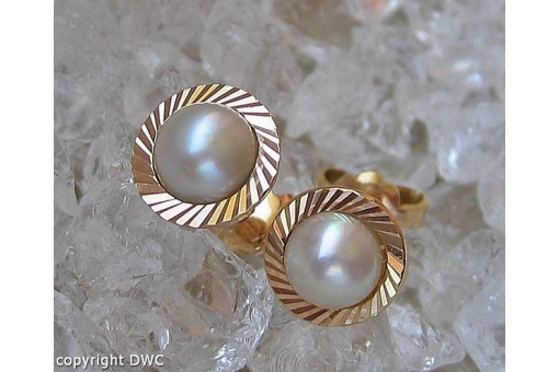 Ohrstecker Ohrringe mit Perle Perlen pearl 18 Kt. 750 er Gold Top.