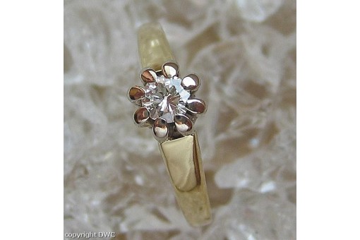 Ring mit Brillanten Solitär in aus 14 Kt 585 er Gold Grösse 57 Diamanten Fein!