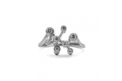 Ring mit 8 Diamanten Brillanten 0,30 ct. in 14 Kt. 585 Gold Gr. 51