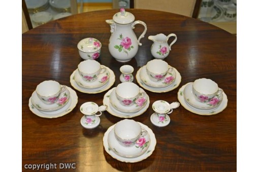 Kaffee Service Meissen Dekor rote Rose Porzellan Kanne Tassen Sammlerstück