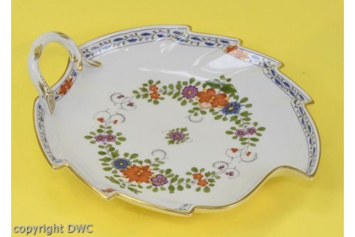 Anbietschale Blatt Marke Meissen Porzellan mit Blumendekor Goldrand Sammlerstück