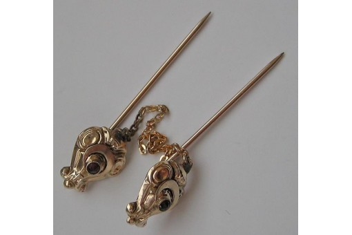 Nadel Brosche Pin mit Granate 2 Nadeln in 585 14 Kt Gold Antik Sammlerstück