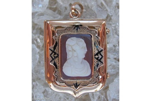 Medaillon mit Onyx Gemme Gemmen 14 Kt 585 er Gold Biedermeier antik Tracht 