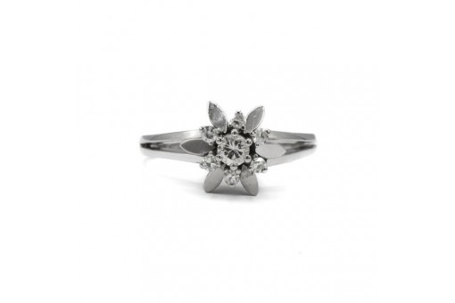 Ring mit Brillanten Diamanten 750 18 kt Weis Gold Diamond Damen Gr. 56