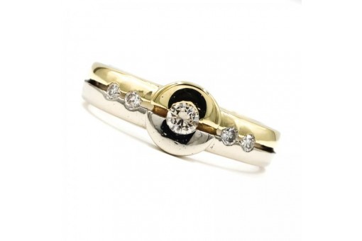 Ring mit 5 Brillanten Diamanten 0,30 ct. in 14 Kt. 585 Gold 58 Fein