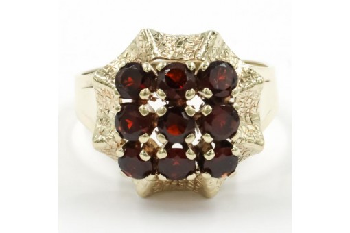 Ring mit 9 Granate Tracht in 14 Kt. 585 er Gold Gr&ouml;sse 56 Granat top