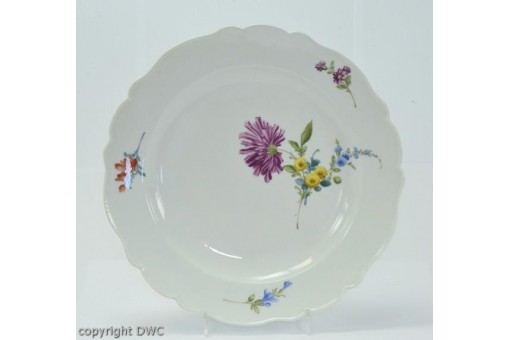 Teller Meissen Marcolini 1774 1814 Blumen Design antik Porzellan Sammlerst&uuml;ck