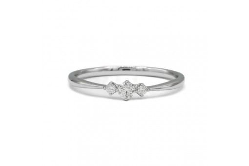 CHRIST Ring mit 3 Brillanten 0,15 ct. in 14 Kt. 585 Wei&szlig;gold Gr. 56