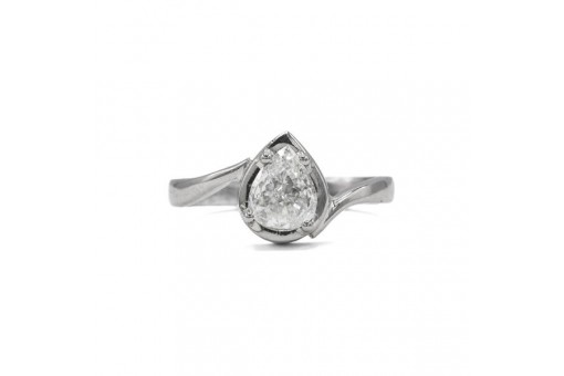 Ring mit Diamant tropfen 0,72 ct  DPL & IHK Gutachten in 18 Kt 750 Gold Gr. 54