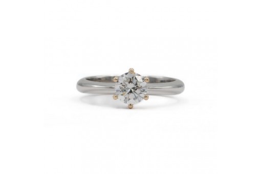 Ring mit Brillantsolit&auml;r 0,77 ct. in 18 Kt. 750 Gold IGI Zertifikat Gr. 54